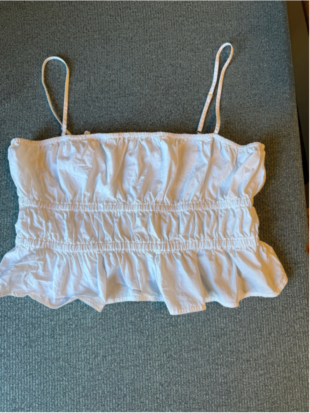 Women's Sun-deh (Aritzia) White Smocked Cami Top Size XL
